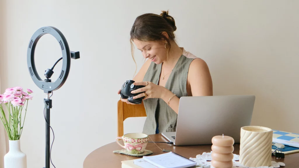 contenu UGC été un zeste de com community manager menton